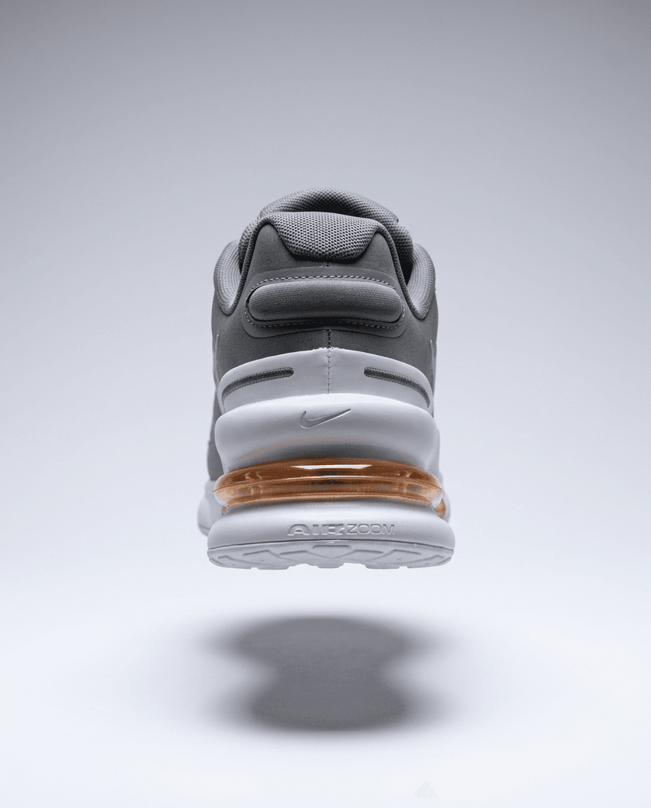 Nike Air Zoom Upturn SC krossovkalar