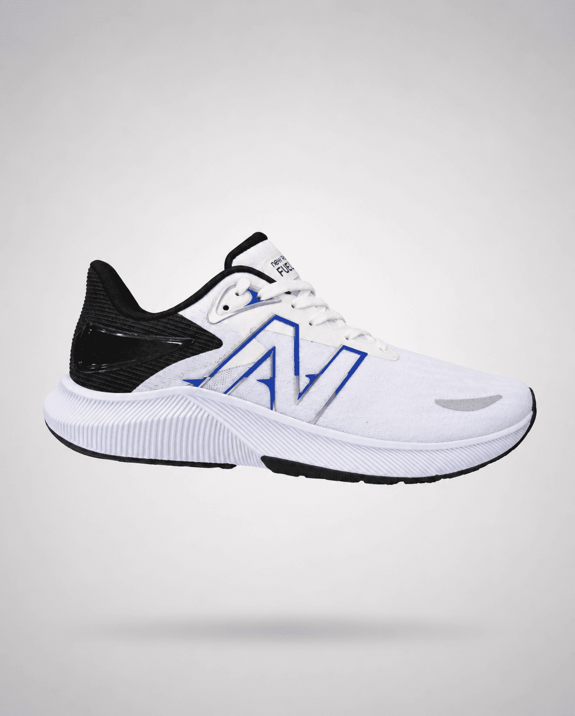 New Balance FuelCell Propel yugurish krossovkalari
